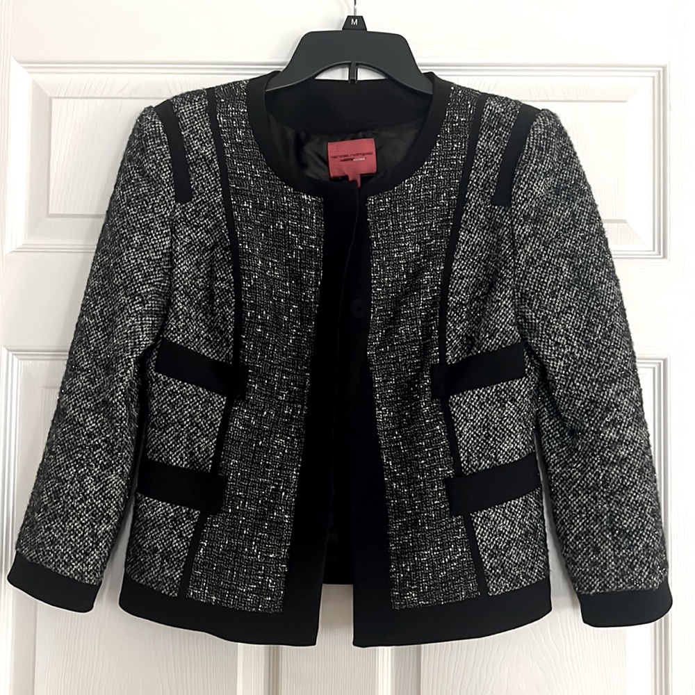 Narciso Rodriguez cropped blazer.